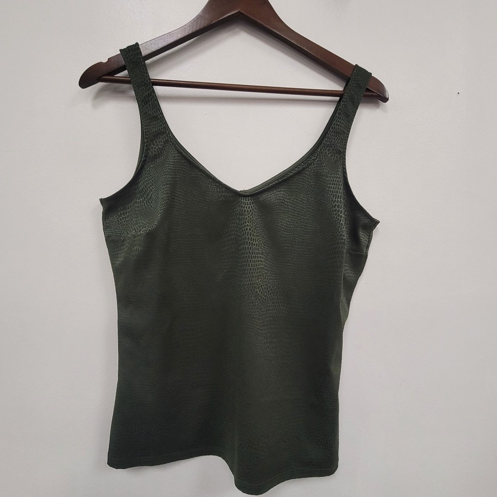 Hanro Of Switzerland Fitted Tank Top Size L Snake‎ Print Textured Green V Neck